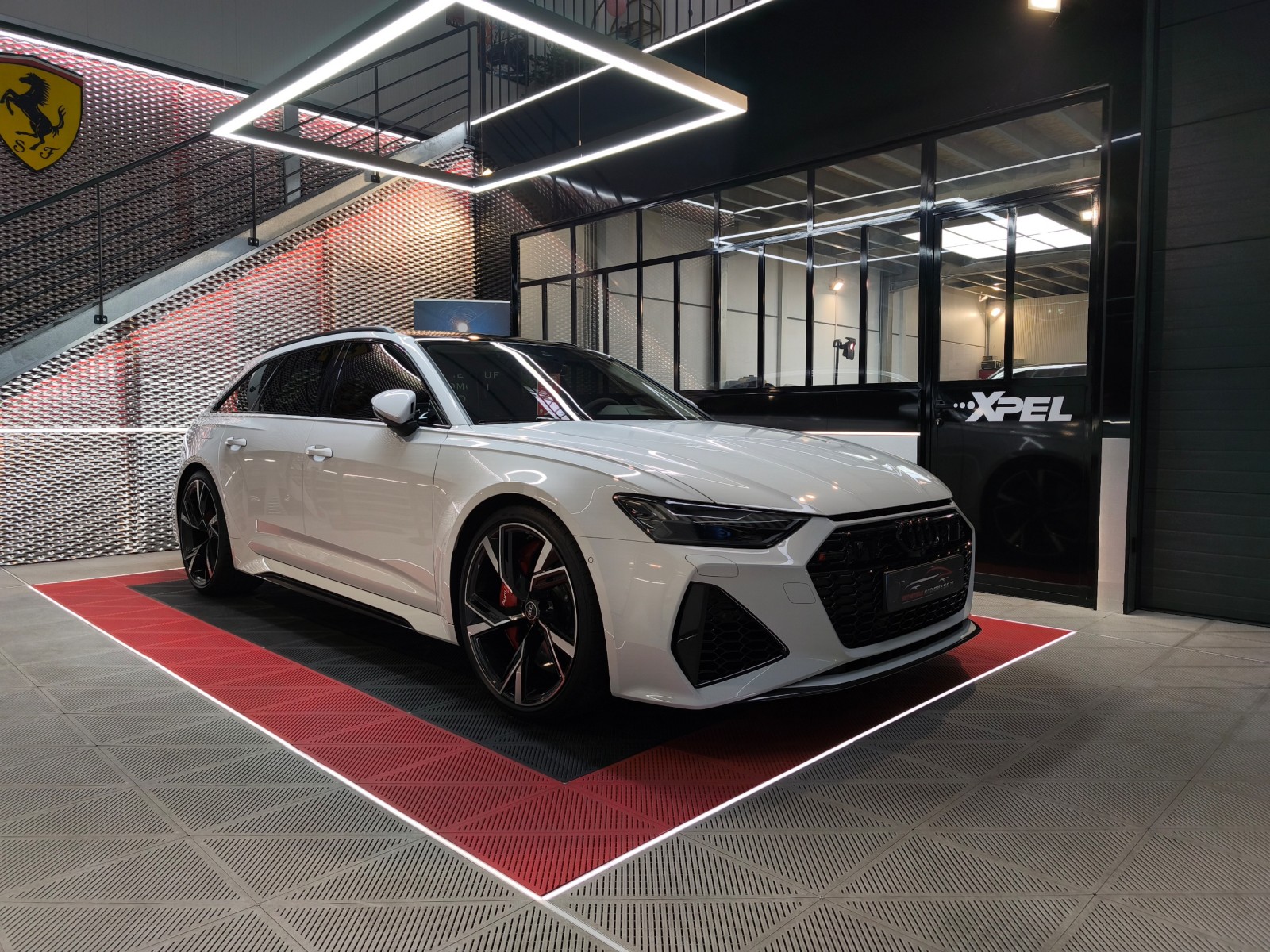 Traitement céramique Gtechniq AUDI RS6 C8 chez Esthétique Automobile Sud 77 près de Paris