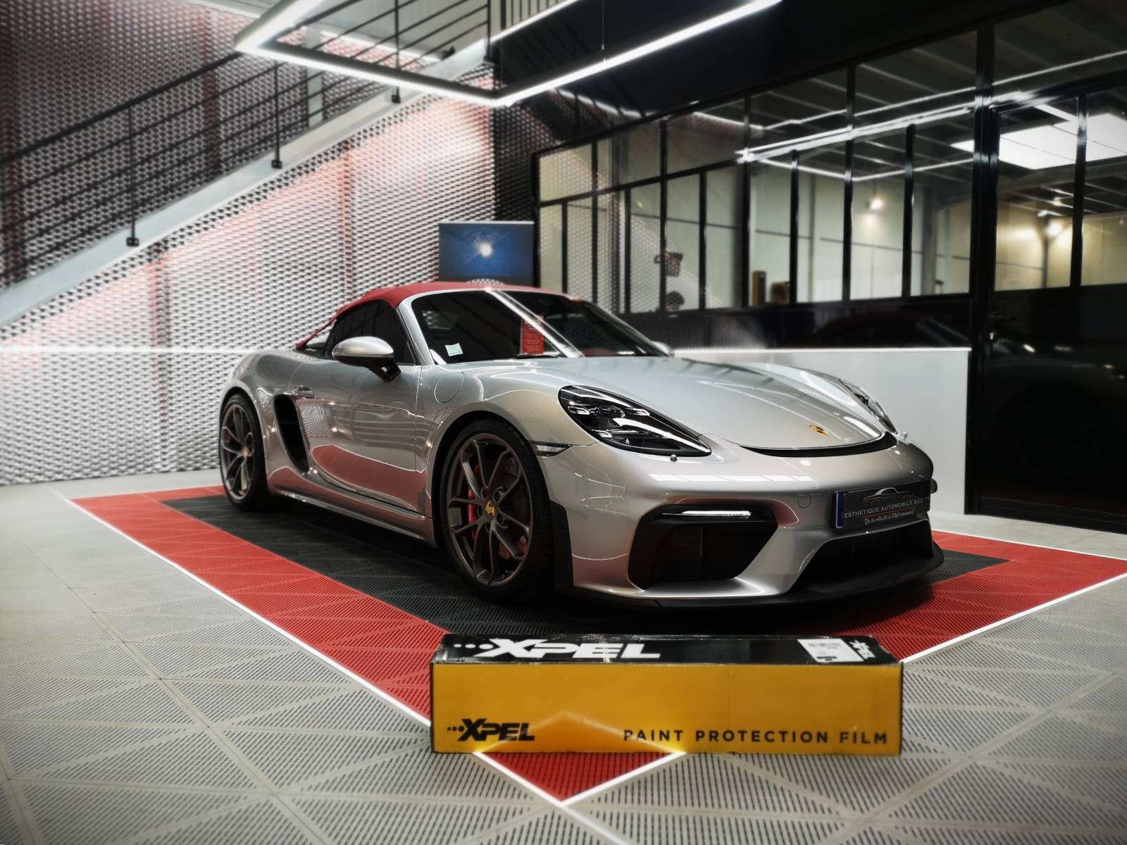 Porsche 718 Spyder avec un film PPF Xpel de protection 